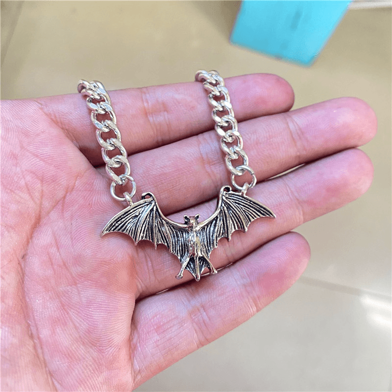 🎃HALLOWEEN🎃Vintage Punk Gothic Bat Chain Necklace